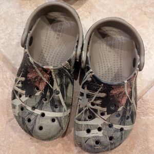 CROCS Kids Camouflage Sandals